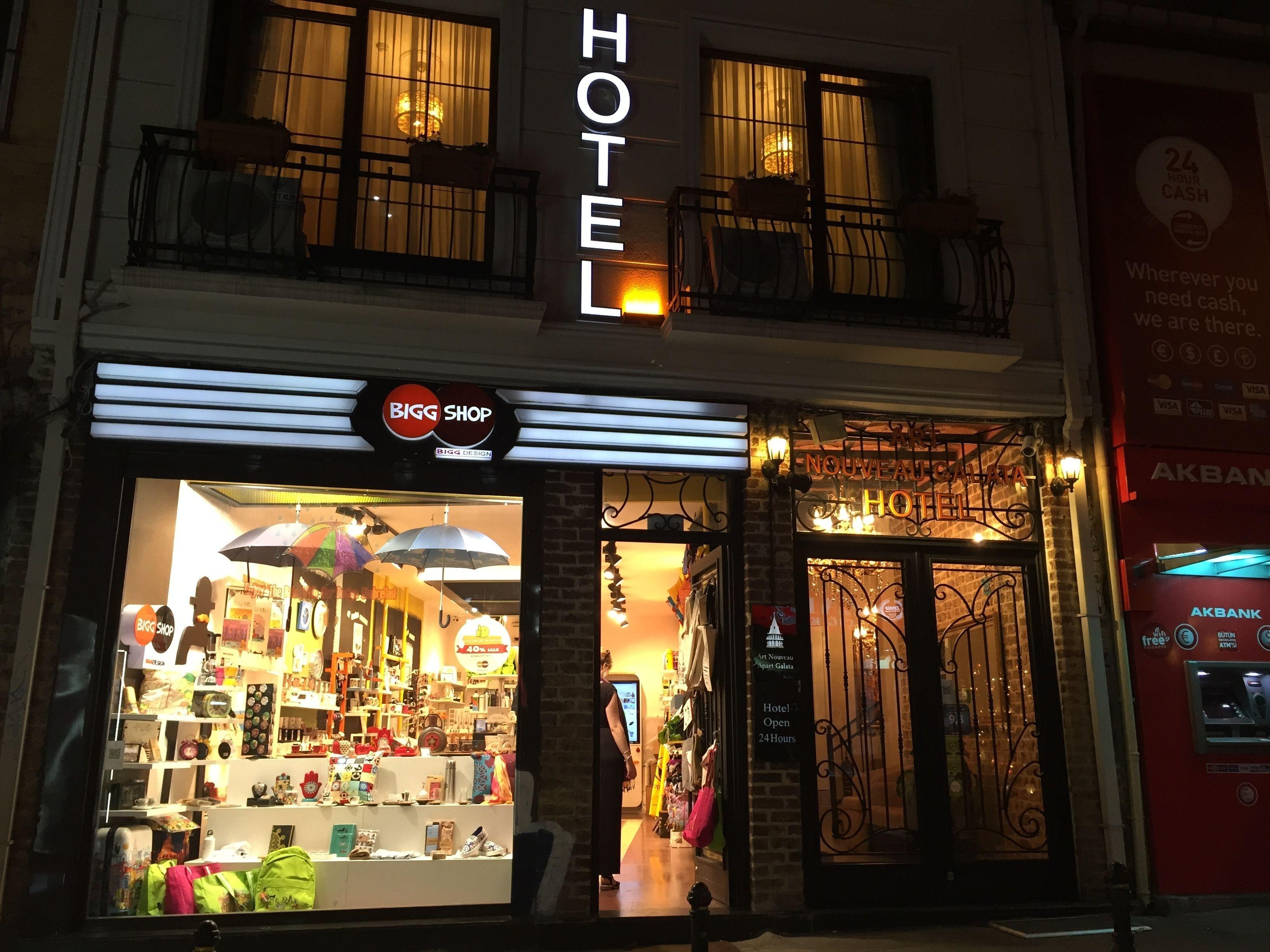 Art Nouveau Galata — Foto’s 3